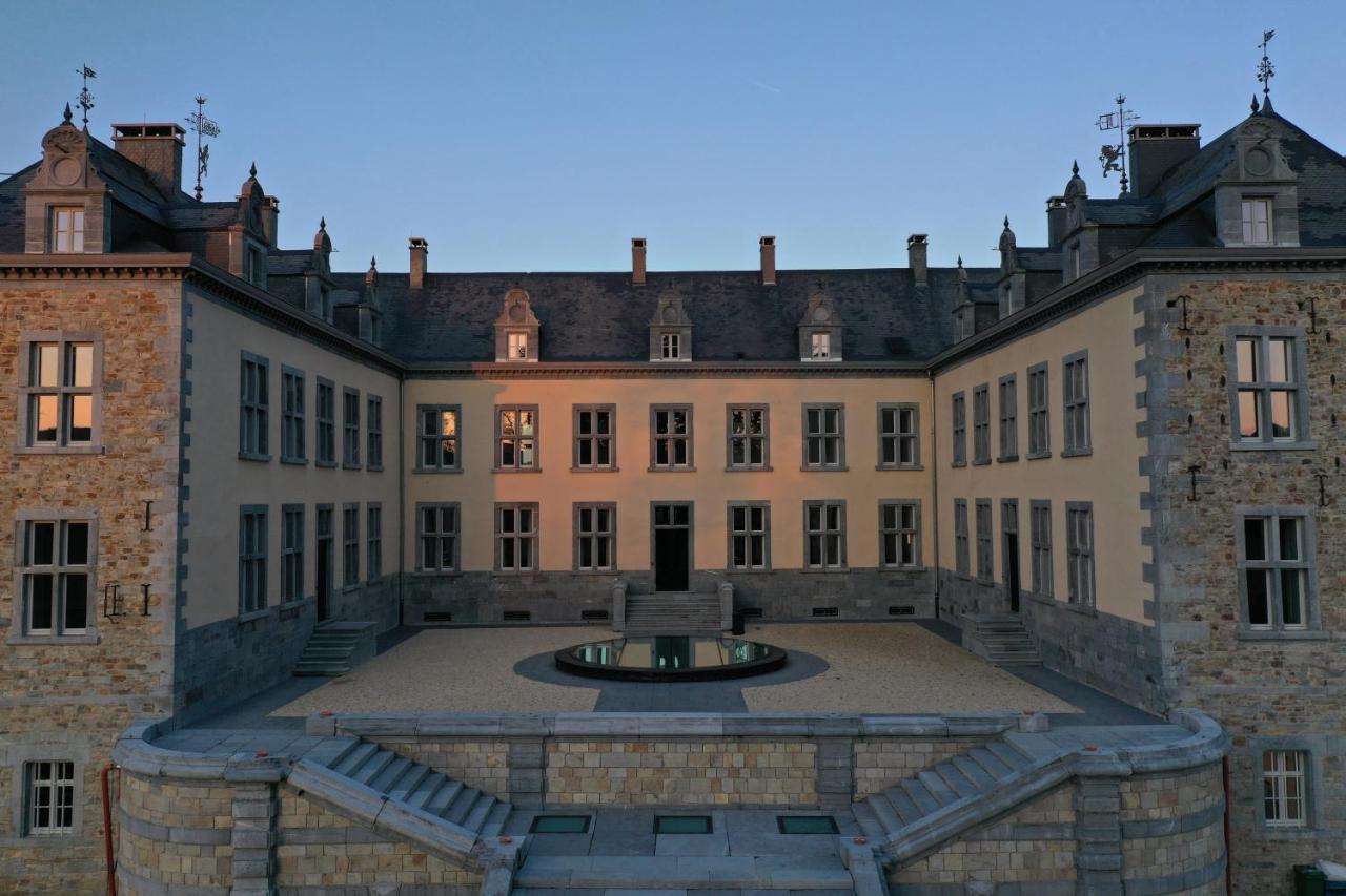 Le Chateau De Mirwart Bagian luar foto